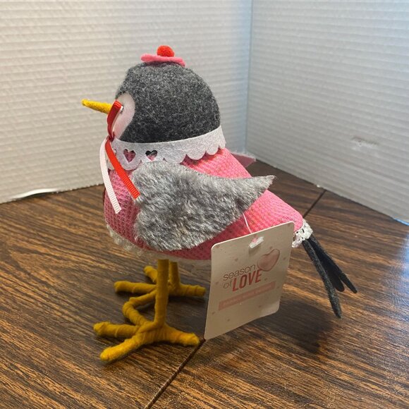 Season Of Love Valentine’s Day Fabric Bird Decor Hearts Walgreens NEW Heart - Picture 7 of 8